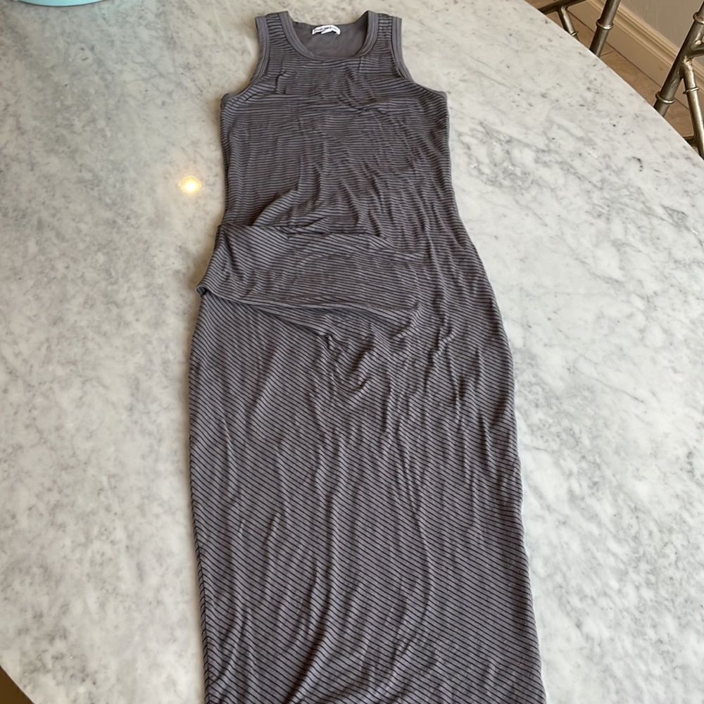 James Perse *SLEEVELESS* Tuck Maxi Dress - Picture 4 of 10
